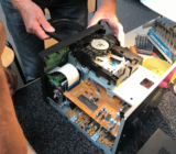 Reparación de puertos de audio y vídeo